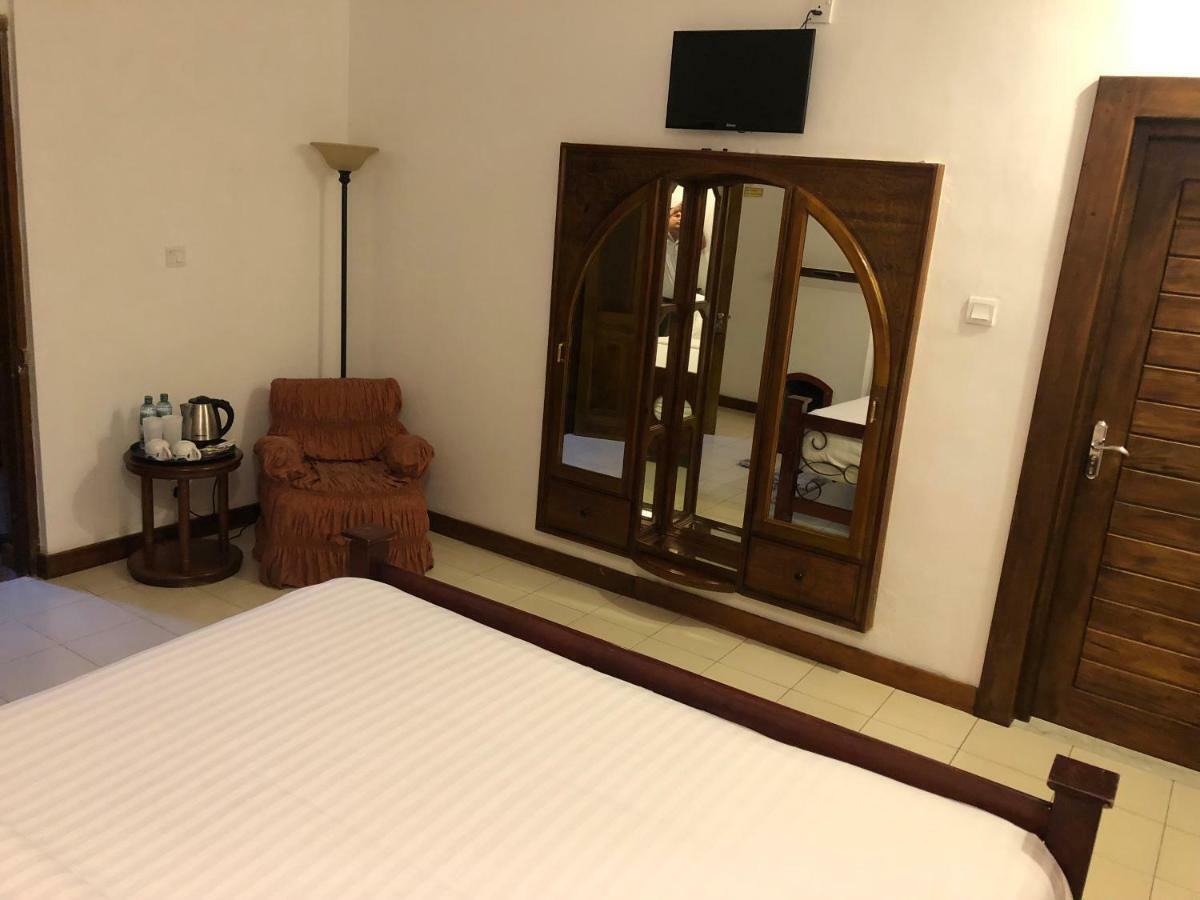 Bungalow 28 نوفارا إيلِيا المظهر الخارجي الصورة